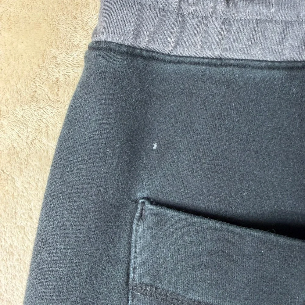 Vuori Mens Sunday Performance Joggers Black Grey Waistband XL Drawstring Pockets